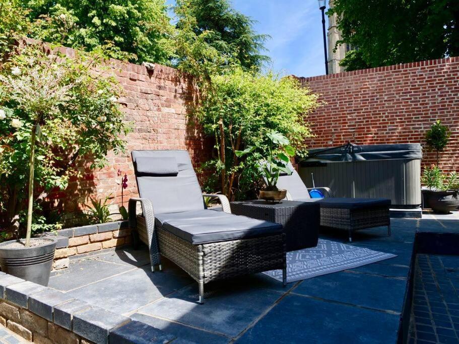 Huge Luxury 8 Bed Manor House Hot Tub Pool Table Villa Saffron Walden Eksteriør bilde